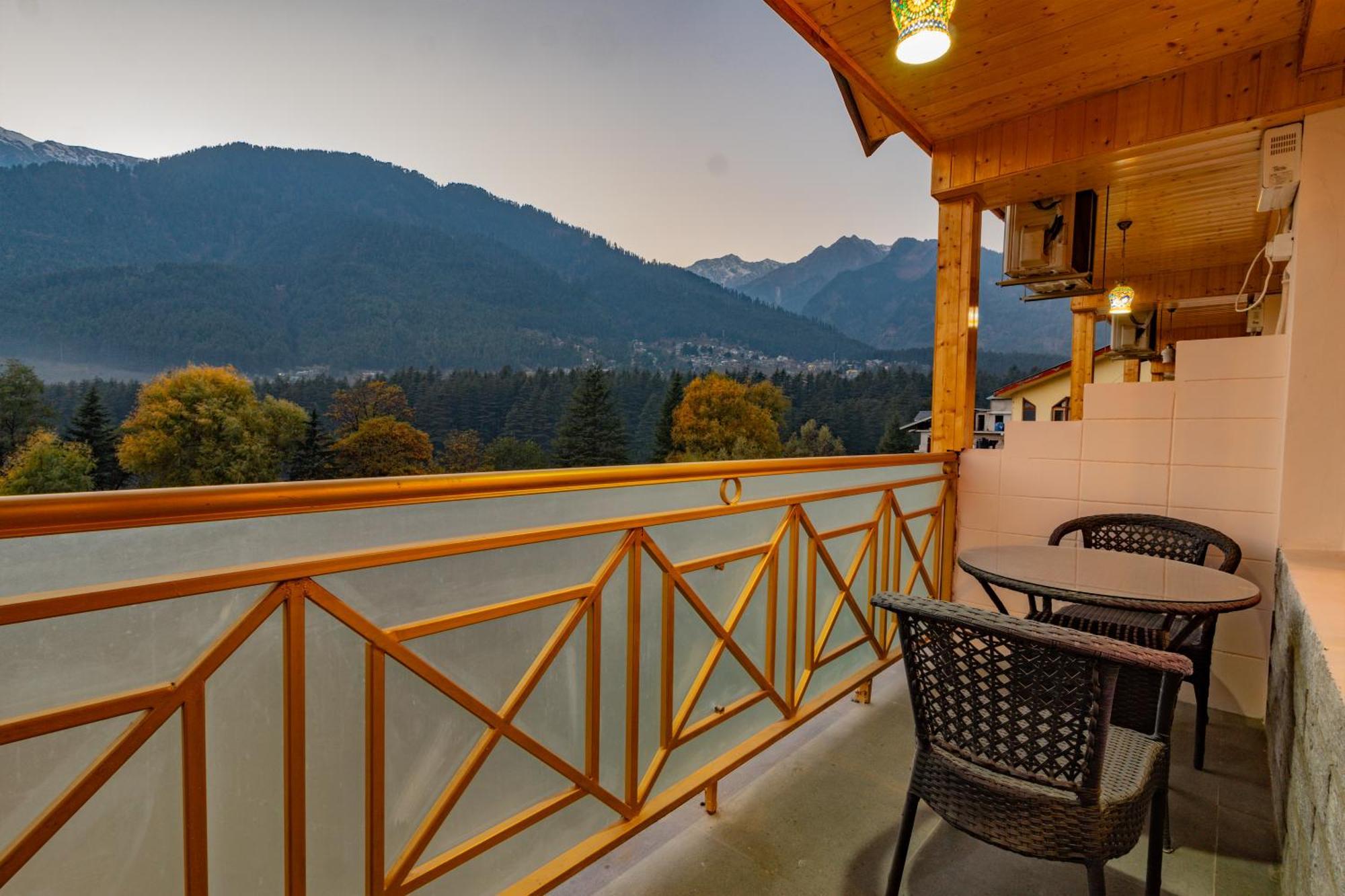 Hill River Resort By West Western Manāli Eksteriør billede